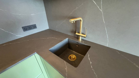 Пьетра Грей Сатин (Pietra Grey Satin Quartz) - 2