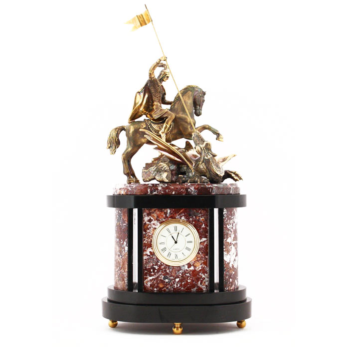 Классические часы каминные, в гостиную камень / бронза "Георгий Победоносец"  камень креноид 003110